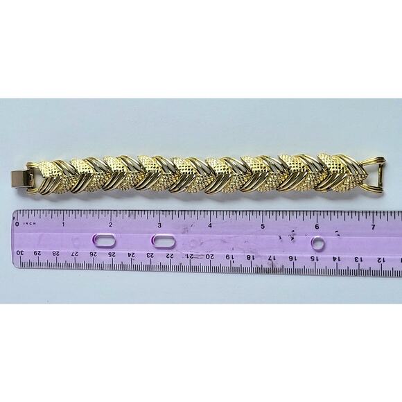 Pegasus Coro Bracelet Vintage Mid Century Modern MCM Gold - Picture 13 of 13